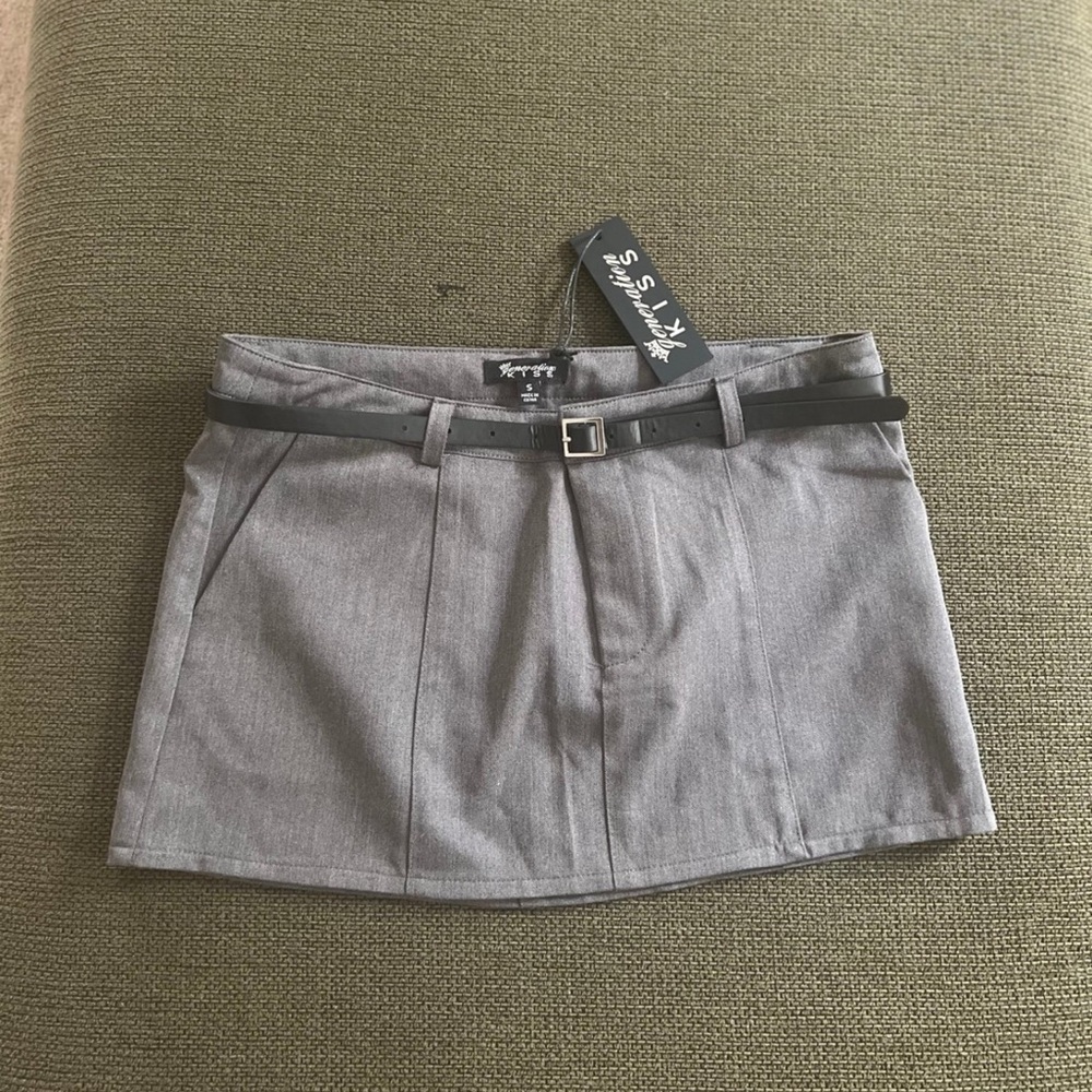 NWT Dolls Kill Gray Mini Skirt with Black Belt